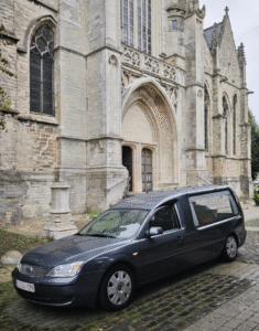 Pompes Funèbres à Anderlecht - Corbillard - Serenity Funerals
